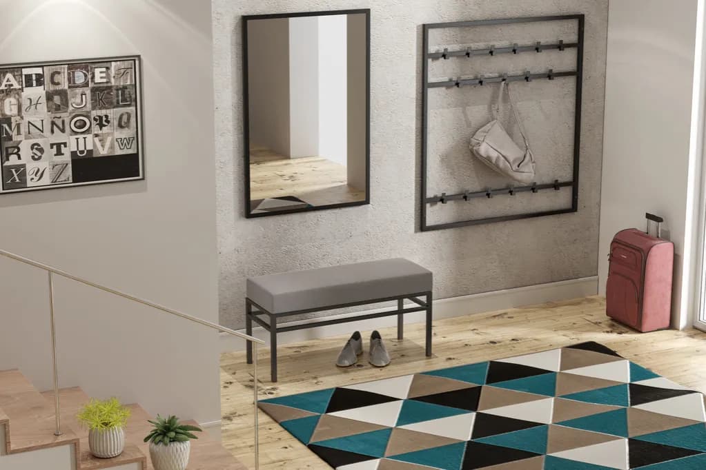 Jak ozdobić ścianę w przedpokoju, by uniknąć nudnych aranżacji?