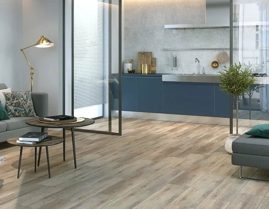 Łączenie podłóg kuchnia-salon: Praktyczny przewodnik i trendy