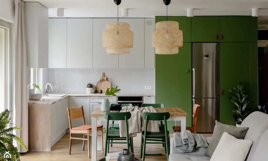 Jak urządzić salon z kuchnią: 10 pomysłów na otwartą przestrzeń