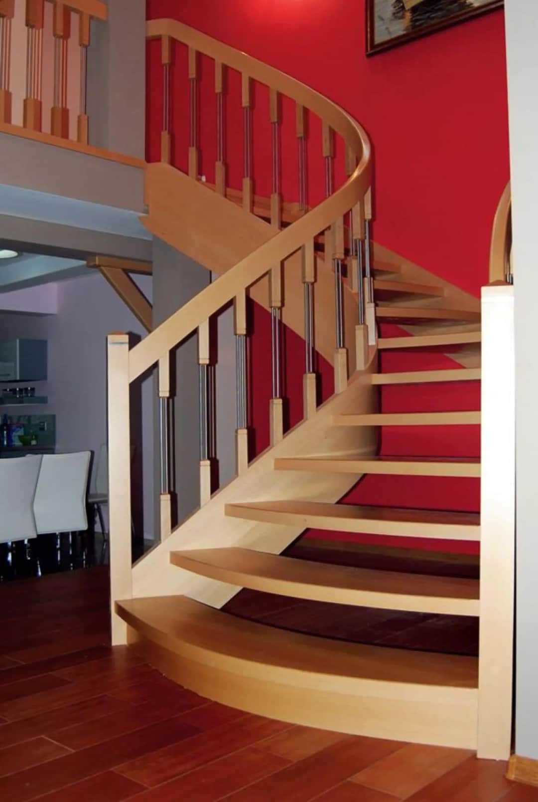 Koszt schodów drewnianych zabiegowych: ceny i czynniki wpływu