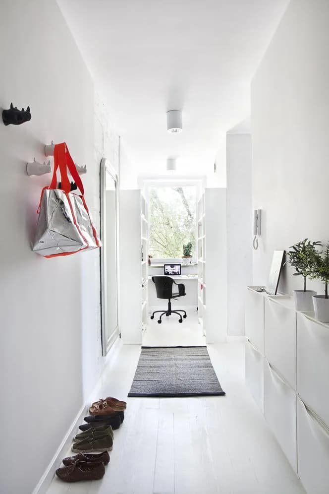 Nowoczesny przedpokój: 10 pomysłów na stylową aranżację wnętrza